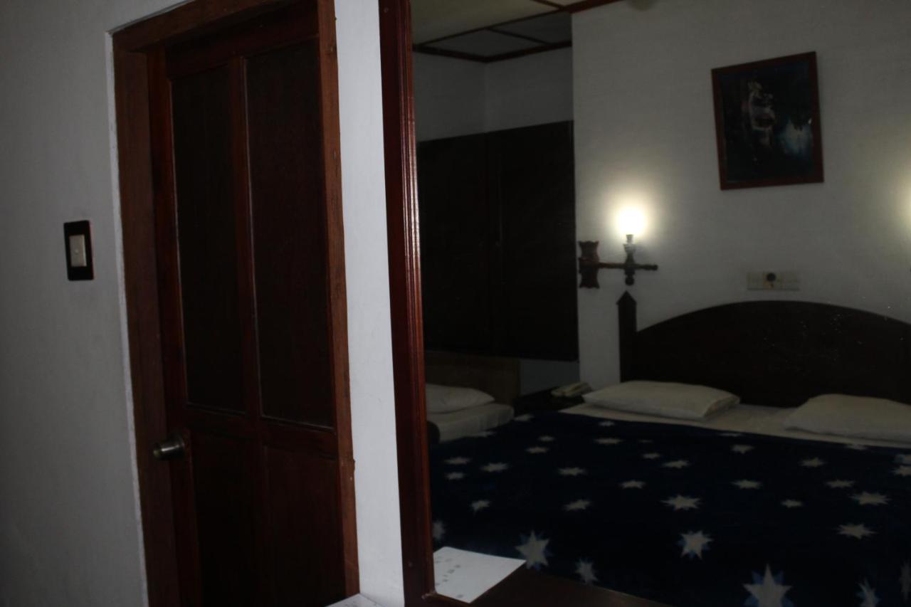 Hotel Silver Falls - Nuwara Eliya Extérieur photo